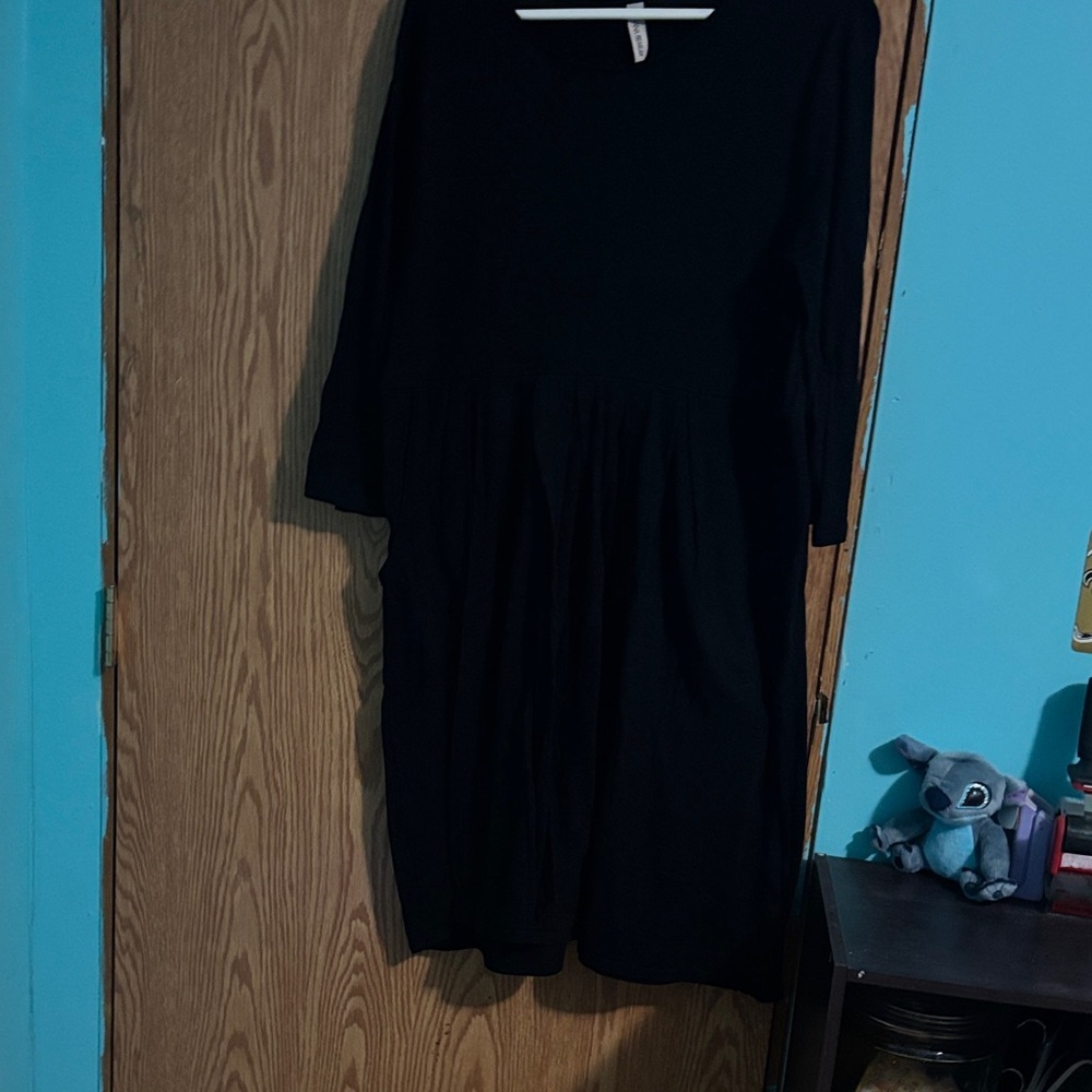 Zenana Outfitters Black Long Sleeve Dress